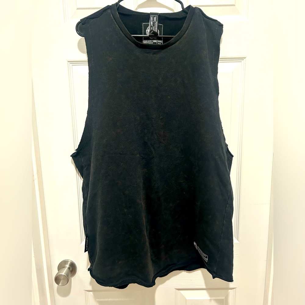 Alphalete sleevless tank top